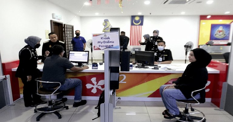 Selangor Immigration Department Introduces MyOnline Passport Kiosk