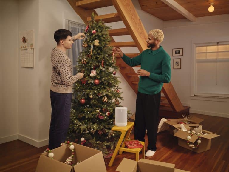 Celebrate this season of shared moments with SONOS year-end holiday offerings